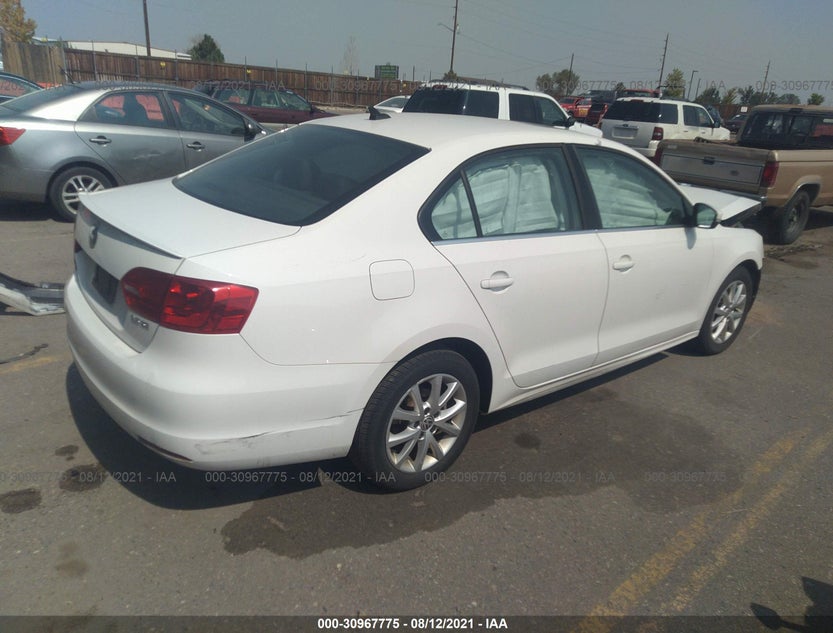3VWDX7AJ2DM454490