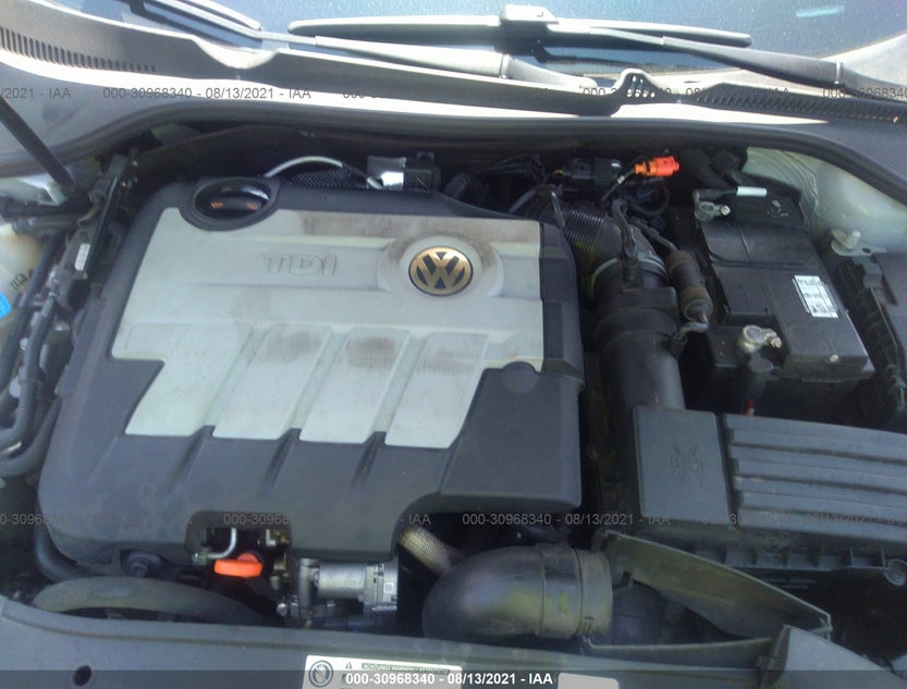 3VWPL7AJ0BM633682