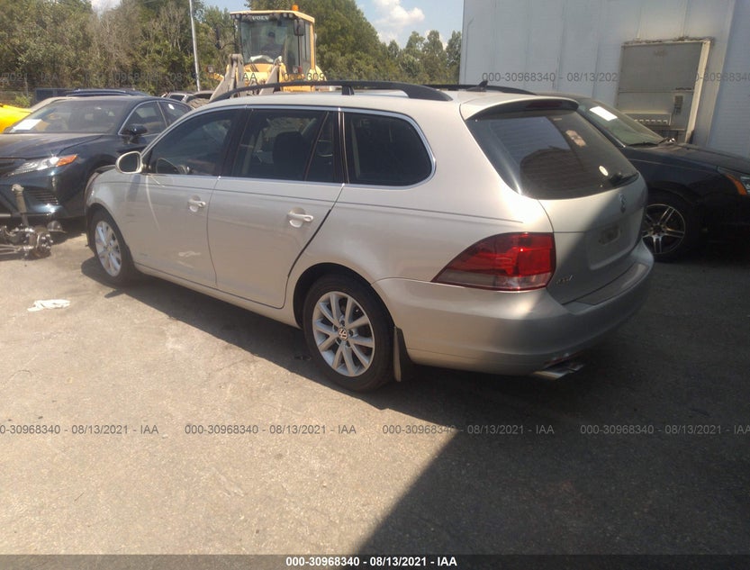 3VWPL7AJ0BM633682