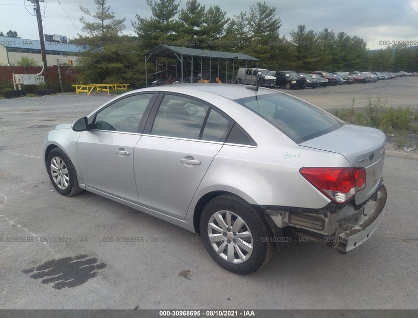 1G1PF5S90B7303000