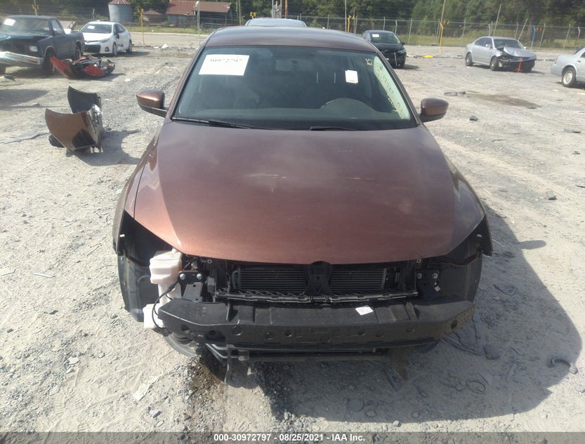 3VW2B7AJ0HM405624