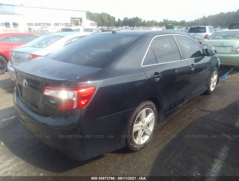 4T1BF1FK8CU052930