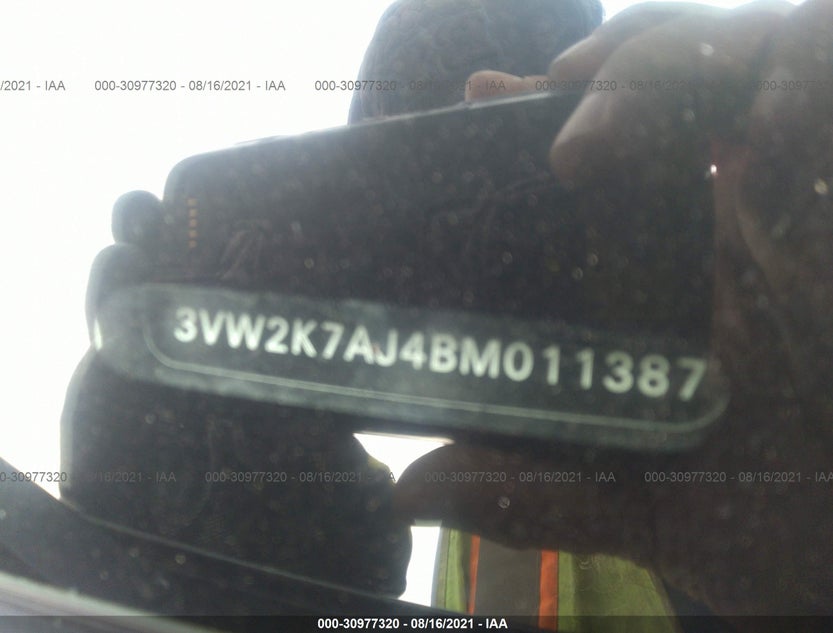 3VW2K7AJ4BM011387