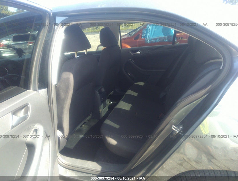 3VW2K7AJ4FM408572