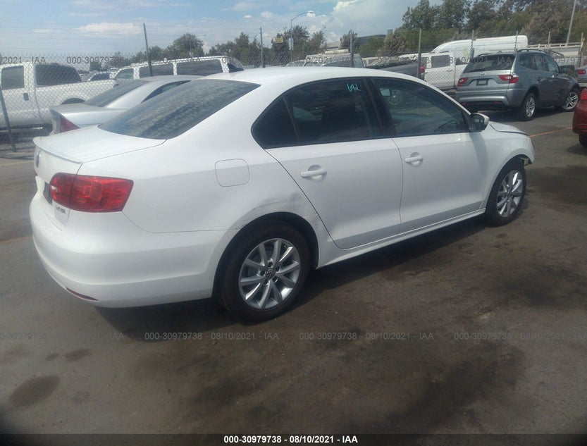 3VWDP7AJ6CM349028