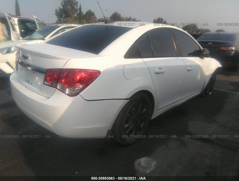 1G1PC5SG6G7194847