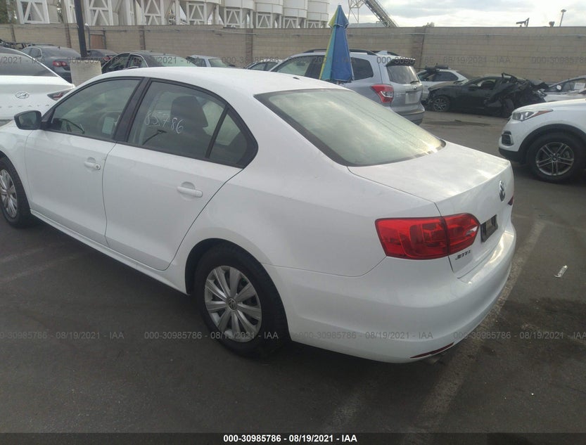 3VW2K7AJ3EM429590