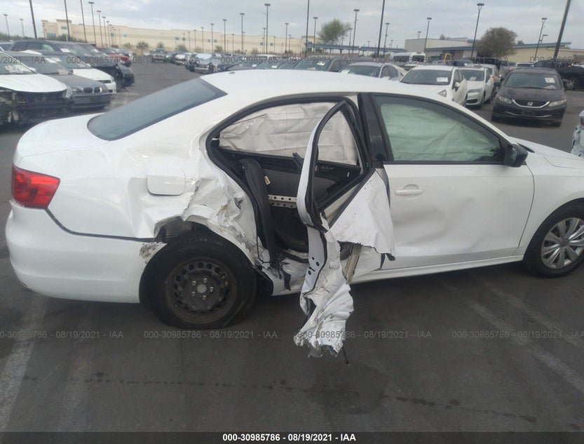 3VW2K7AJ3EM429590