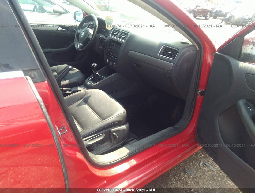 3VW3L7AJ3DM408125