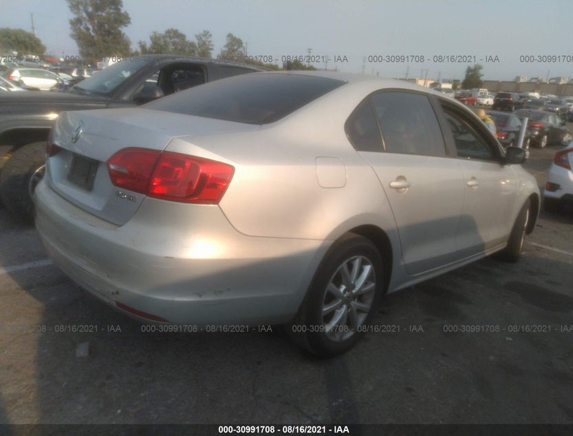 3VWDP7AJ9CM311549