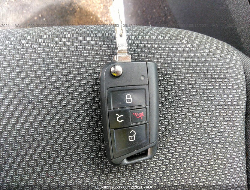 3VWC57BU6KM250850