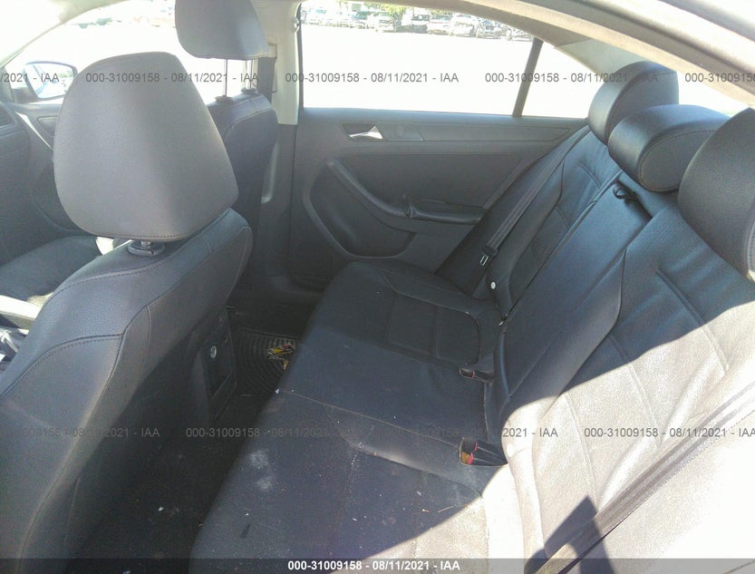 3VWDX7AJXCM015262