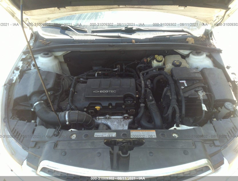 1G1PE5S9XB7251555