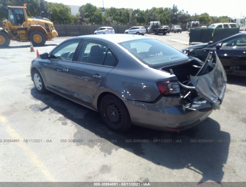 3VW267AJ9GM318243