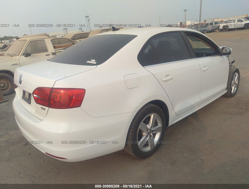 3VWLL7AJ3EM432720