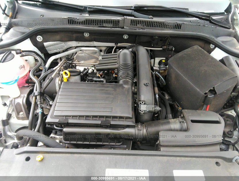 3VW2B7AJ5HM321752