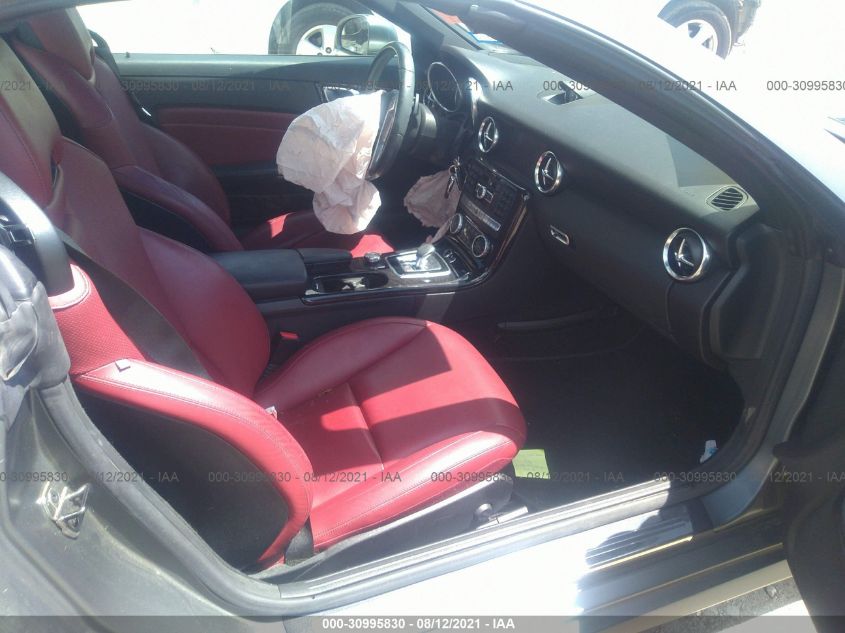 VIN WDDPK3JA5GF121878 2016 Mercedes-Benz SLK-Class,... no.5