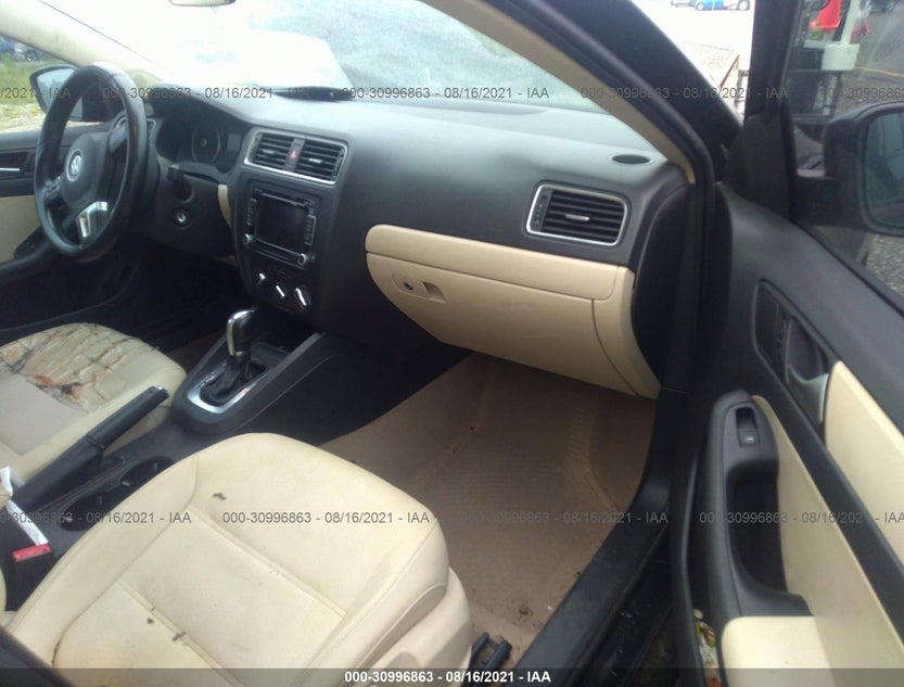 3VWDX7AJ3CM424414