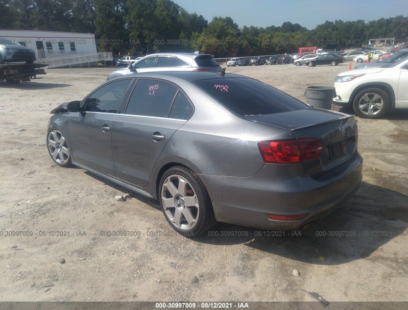 3VW5A7AJ7CM456109
