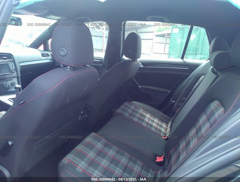 3VW5T7AU8HM058130