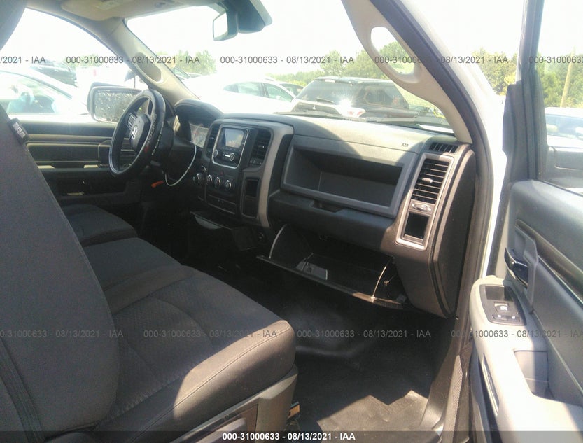 3C6JR6DT5KG561480