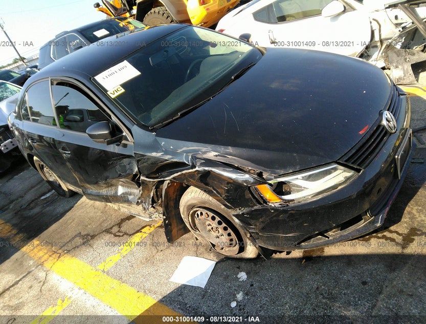 3VW2K7AJ4DM406107