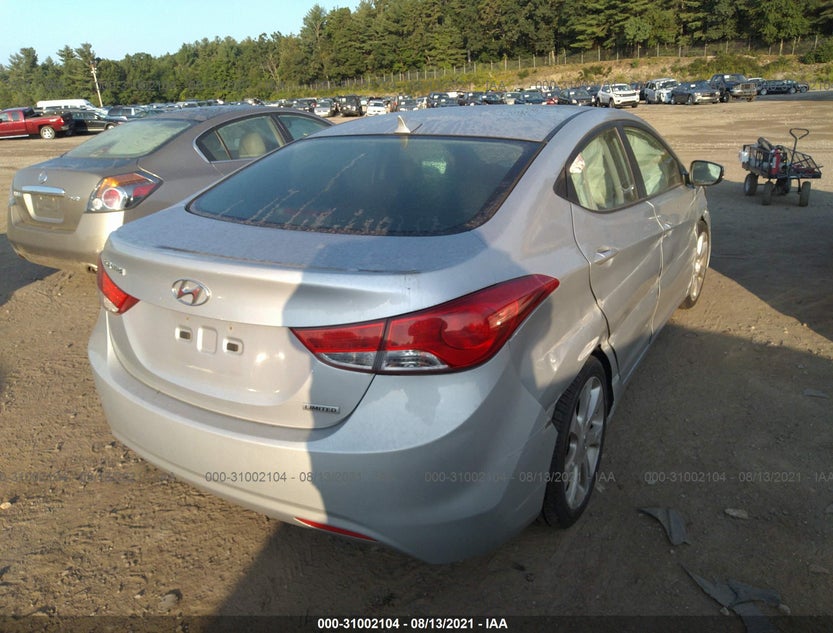5NPDH4AE3DH220060