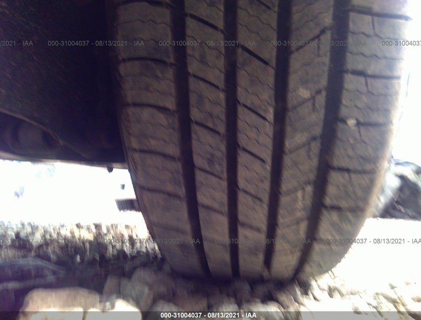 3VW1K7AJ3EM438494