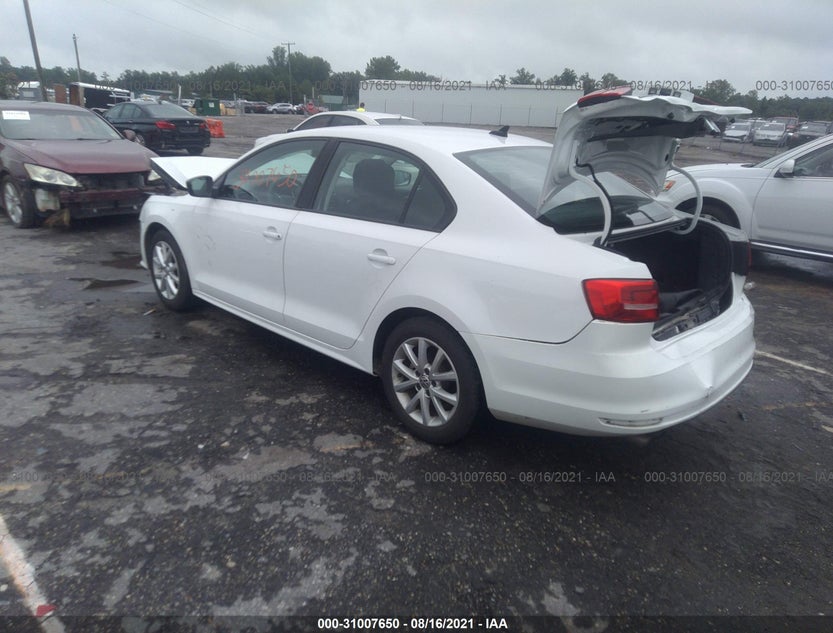 3VWD17AJ0FM335986