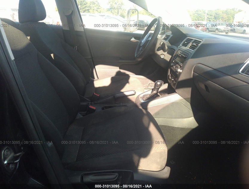 3VW2K7AJ2CM384624