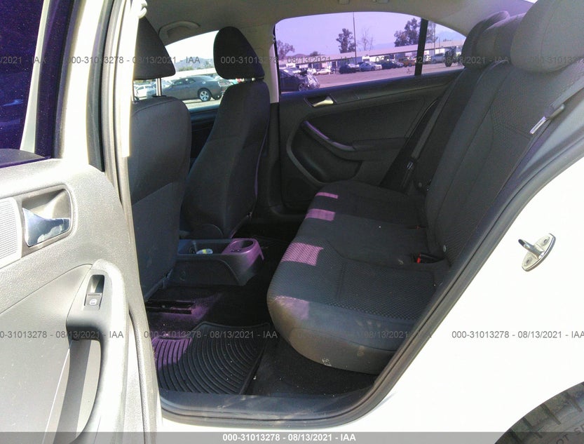 3VW2K7AJ5CM332341