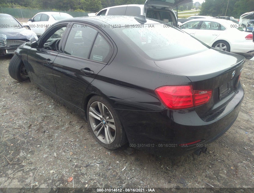 WBA3A5C55DF356670