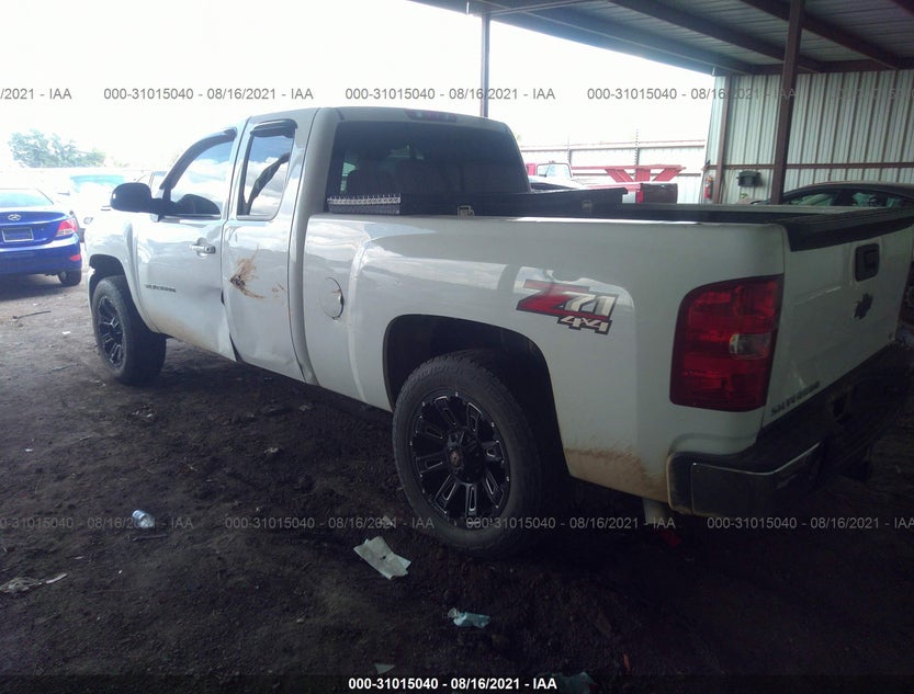 1GCRKSE74CZ127806