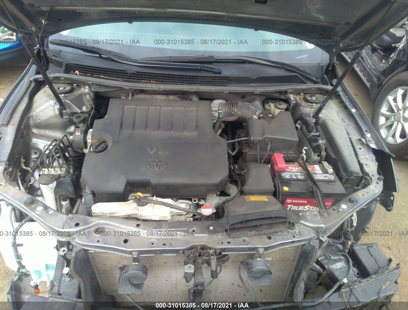 4T1BK1EB9GU195923