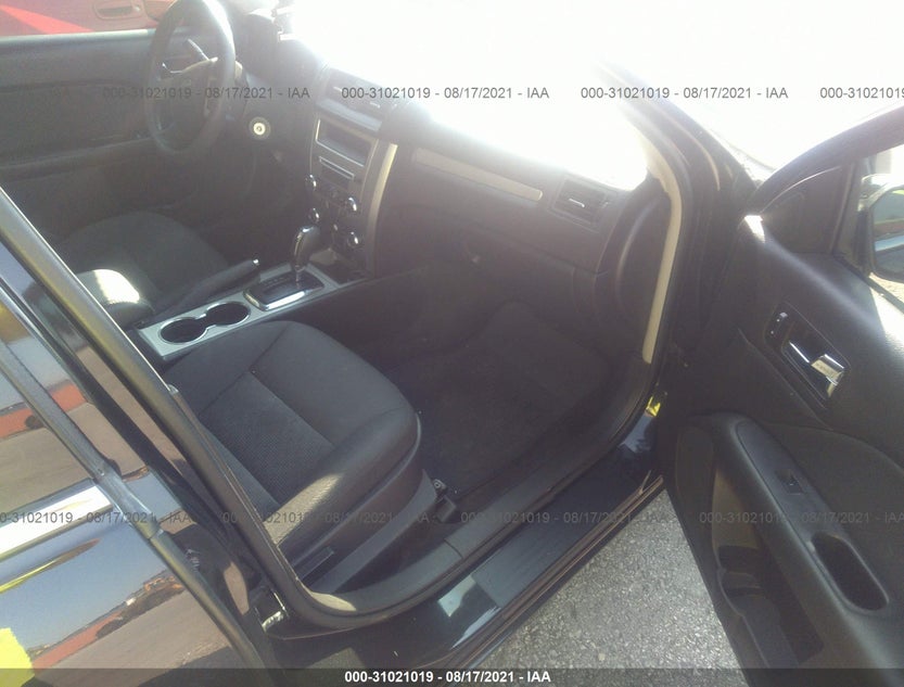 3FAHP0HA4BR256422