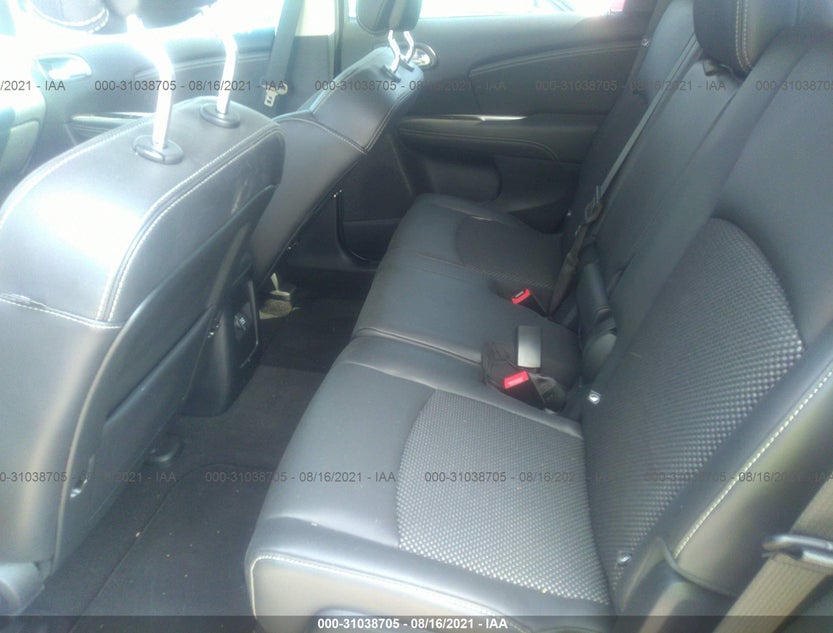 3C4PDCGB7LT272984