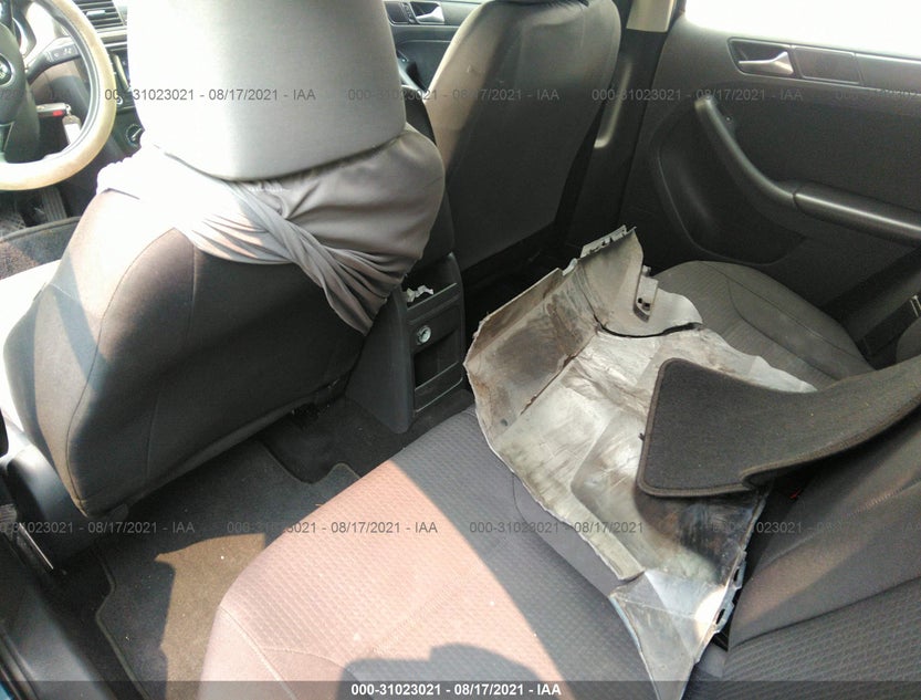 3VW267AJ9GM374876