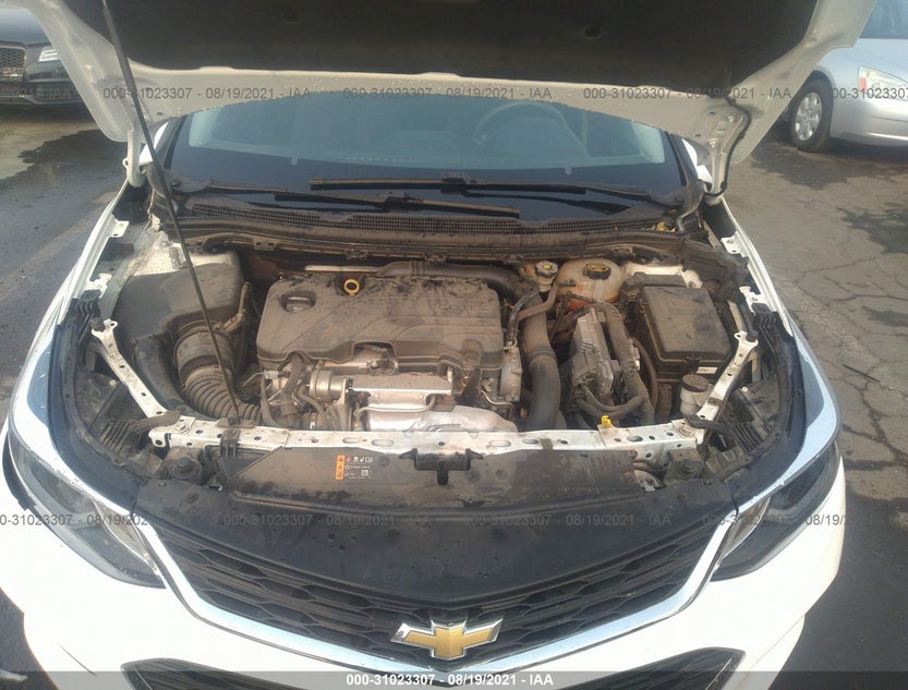 1G1BE5SMXJ7177843