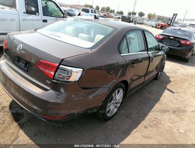 3VWLA7AJ4FM246580