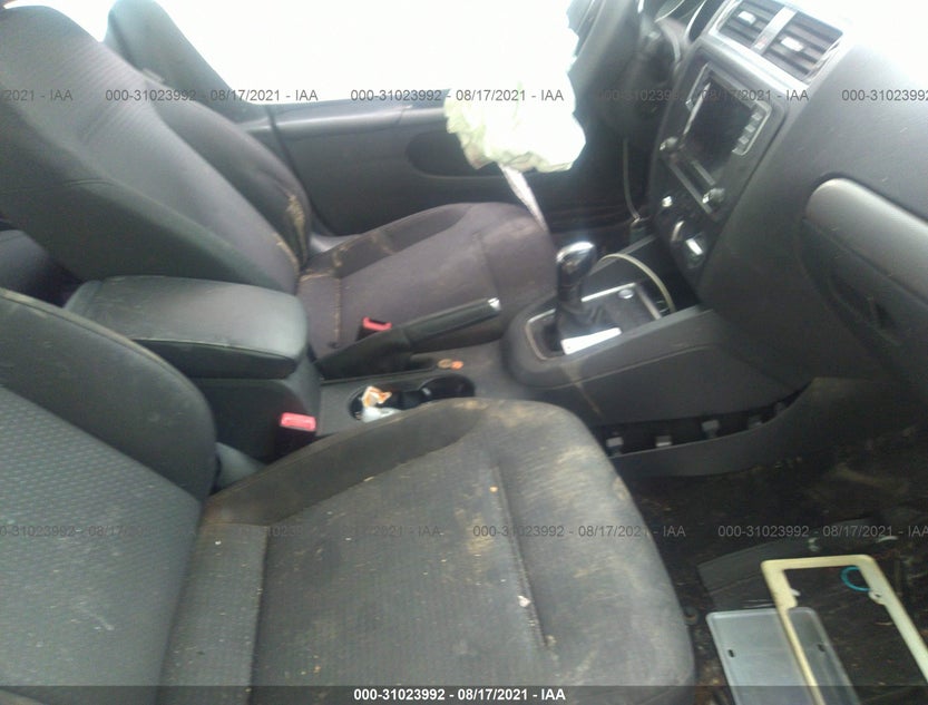 3VWD67AJ9GM345189