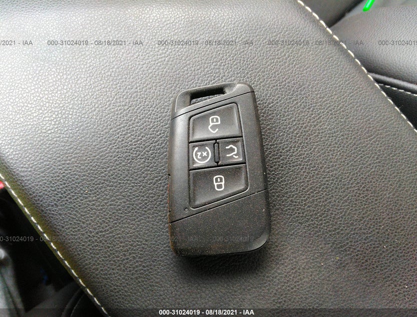 3VWEB7BU5LM019571