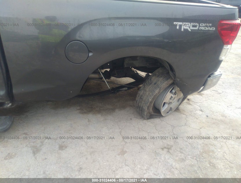 5TFRM5F16BX032891