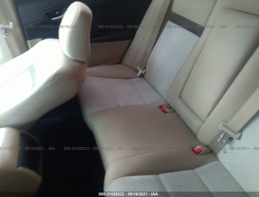 4T4BF1FK8CR201214