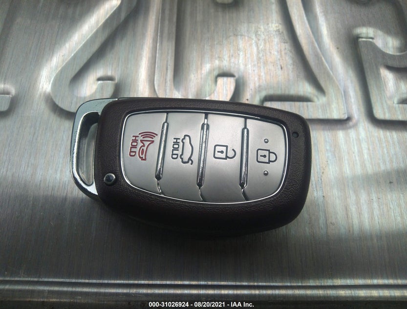 5NPD84LF6HH056072