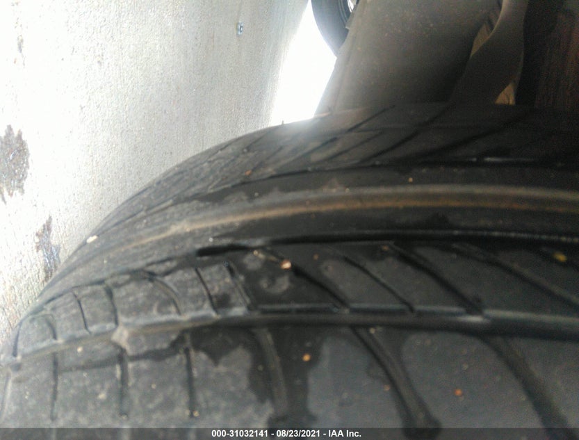 3VWCB7BU6KM135884