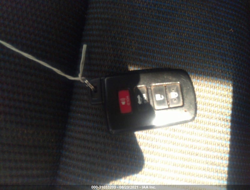 2T1BURHE9HC765906