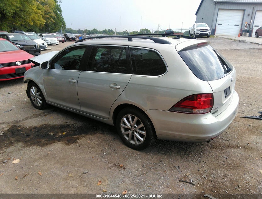 3VWTX7AJXAM687931
