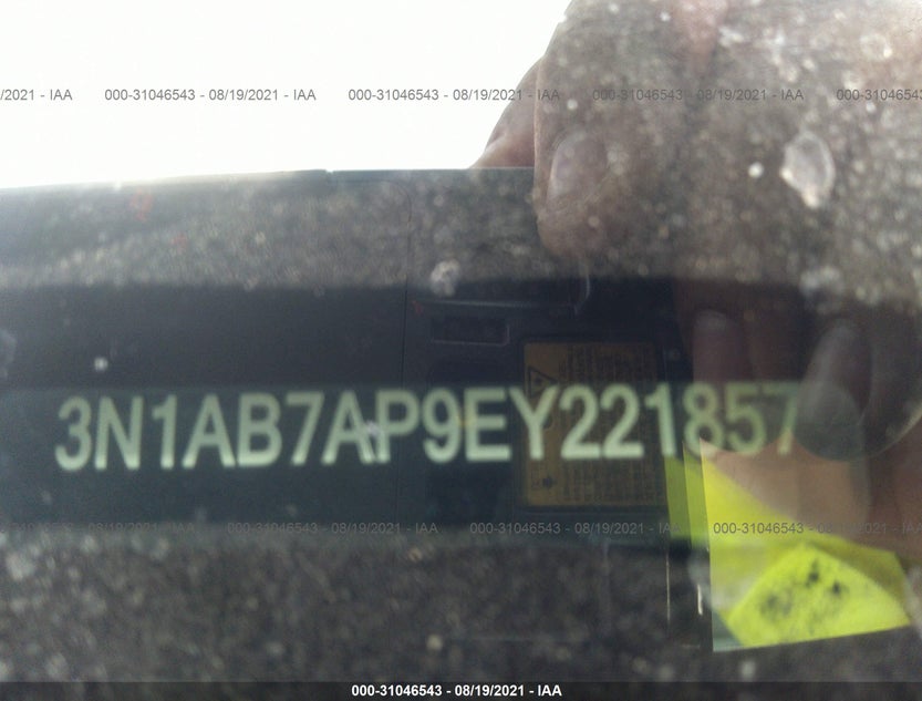 3N1AB7AP9EY221857