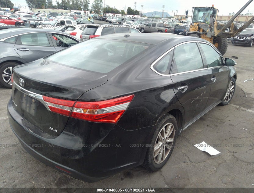 4T1BK1EB9FU157400