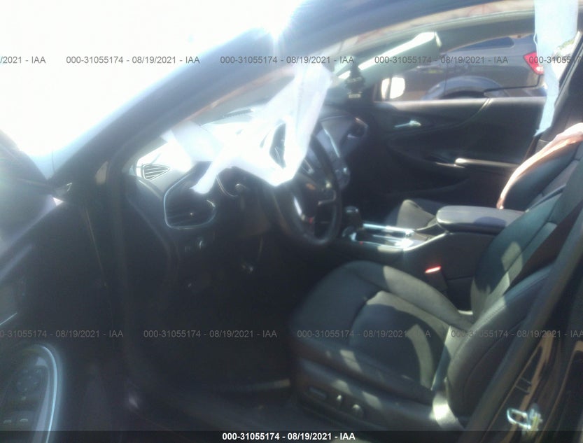 1G1ZD5ST8JF231901